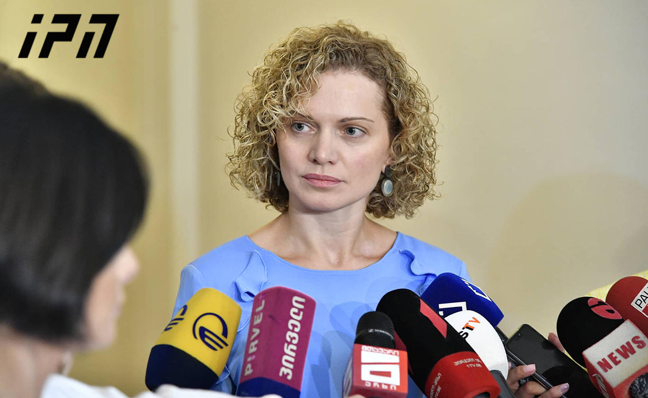 თამარ ხულორდავა - თავს ვალდებულად ვთვლი, ვუთხრა, ვთხოვო, მოვთხოვო, შევეხვეწო „ქართული ოცნების“ დეპუტატებს, გადაირჩინონ თავიც და ქვეყანაც იხსნან საერთაშორისო იზოლაციისგან